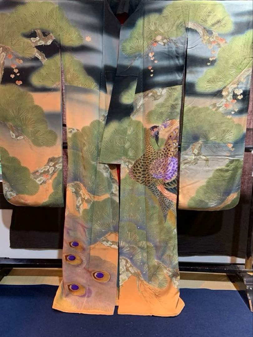 【最終お値下げ】アンティーク振袖 孔雀と松文様ヴィンテージリメイク豪華高級