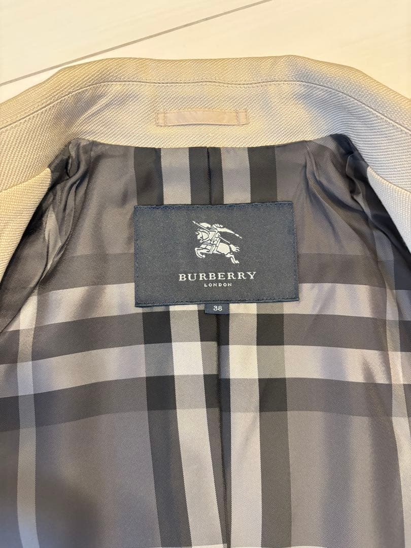 BURBERRY ベージュ コート✨