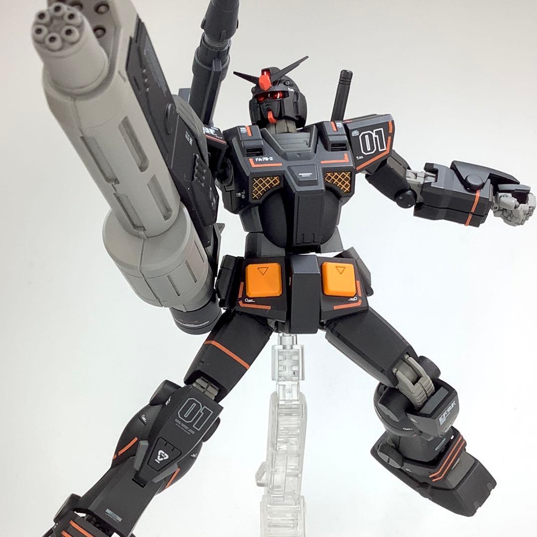 プレミアムバンダイ限定 HG FA-78-2 ヘビーガンダム　塗装済完成品