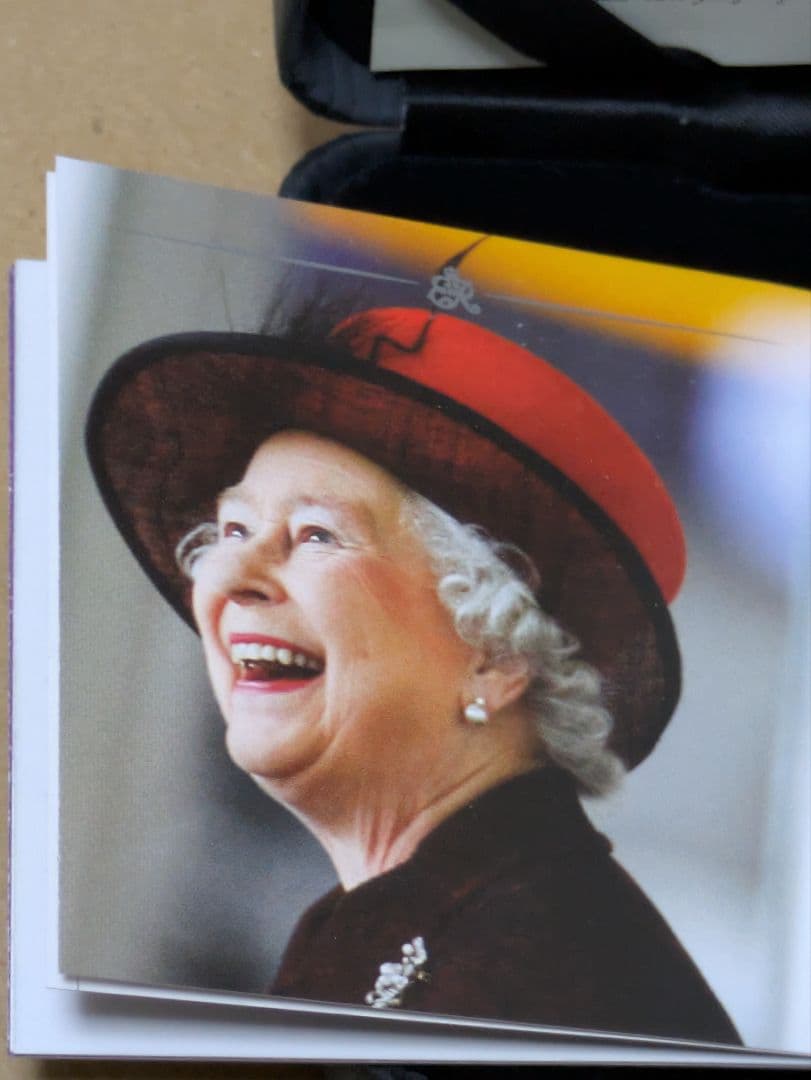 セントヘレナプラチナ・ジュビリー1オンス純銀