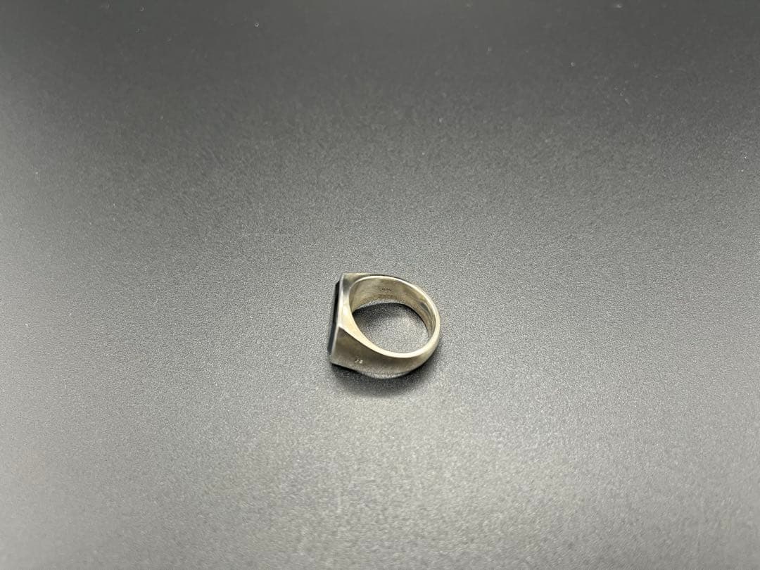 トムウッド　ブルーホークアイ