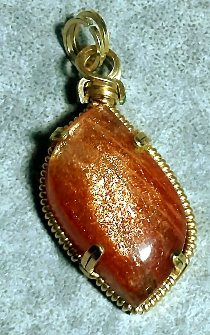 ゴールデンサンストーン 14kgf ペンダントトップ