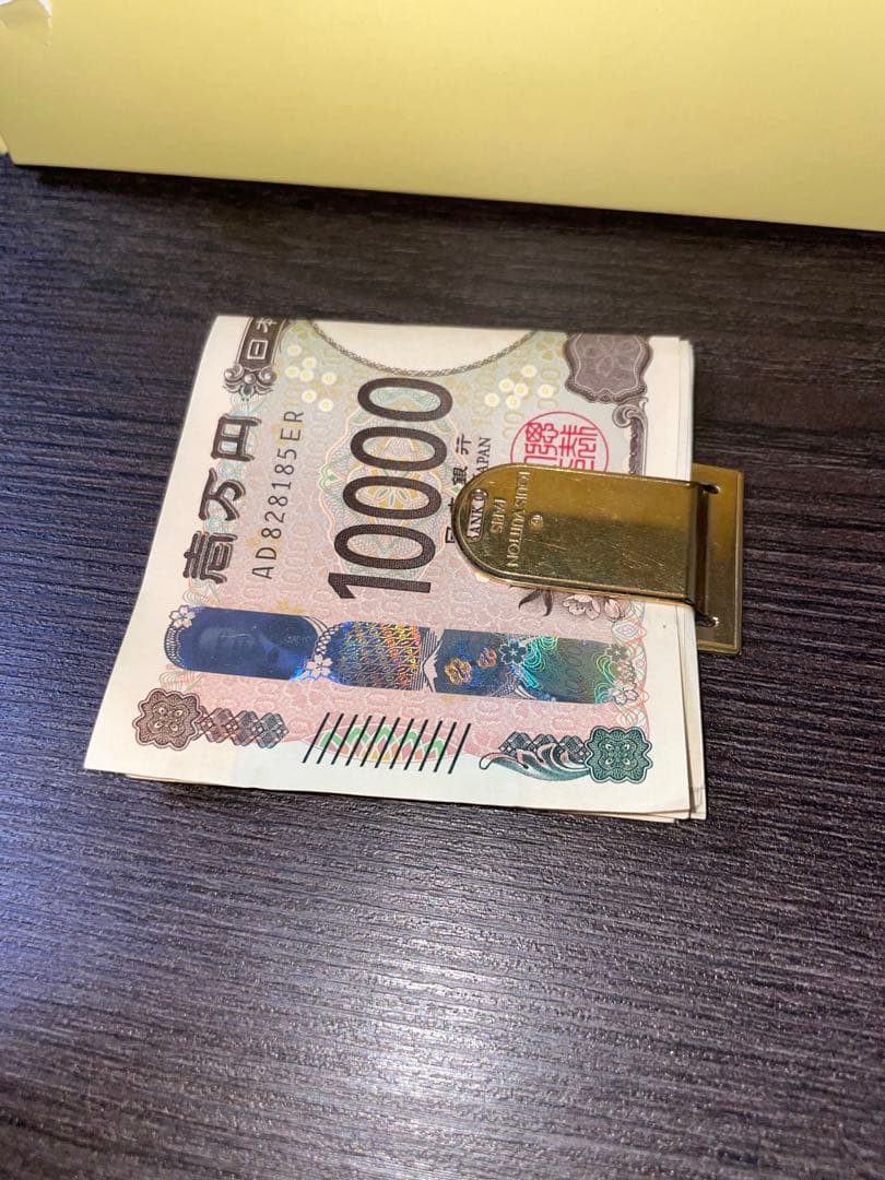 ルイヴィトン　マネークリップ