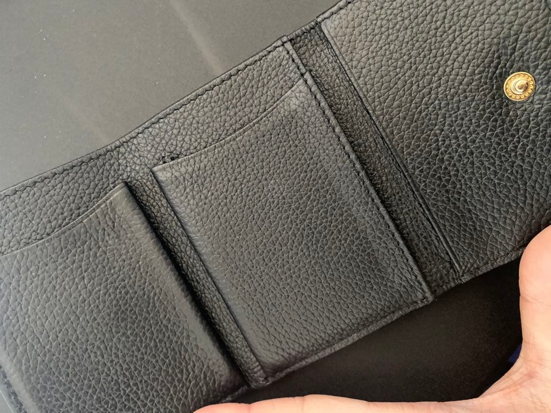 美品！　マリークアント　三つ折り財布　ブラック