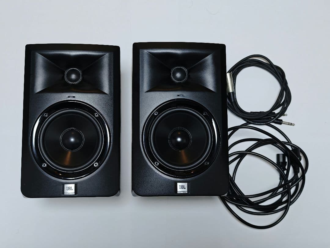 配信機器・PA機器・レコーディング機器 JBL LSR305