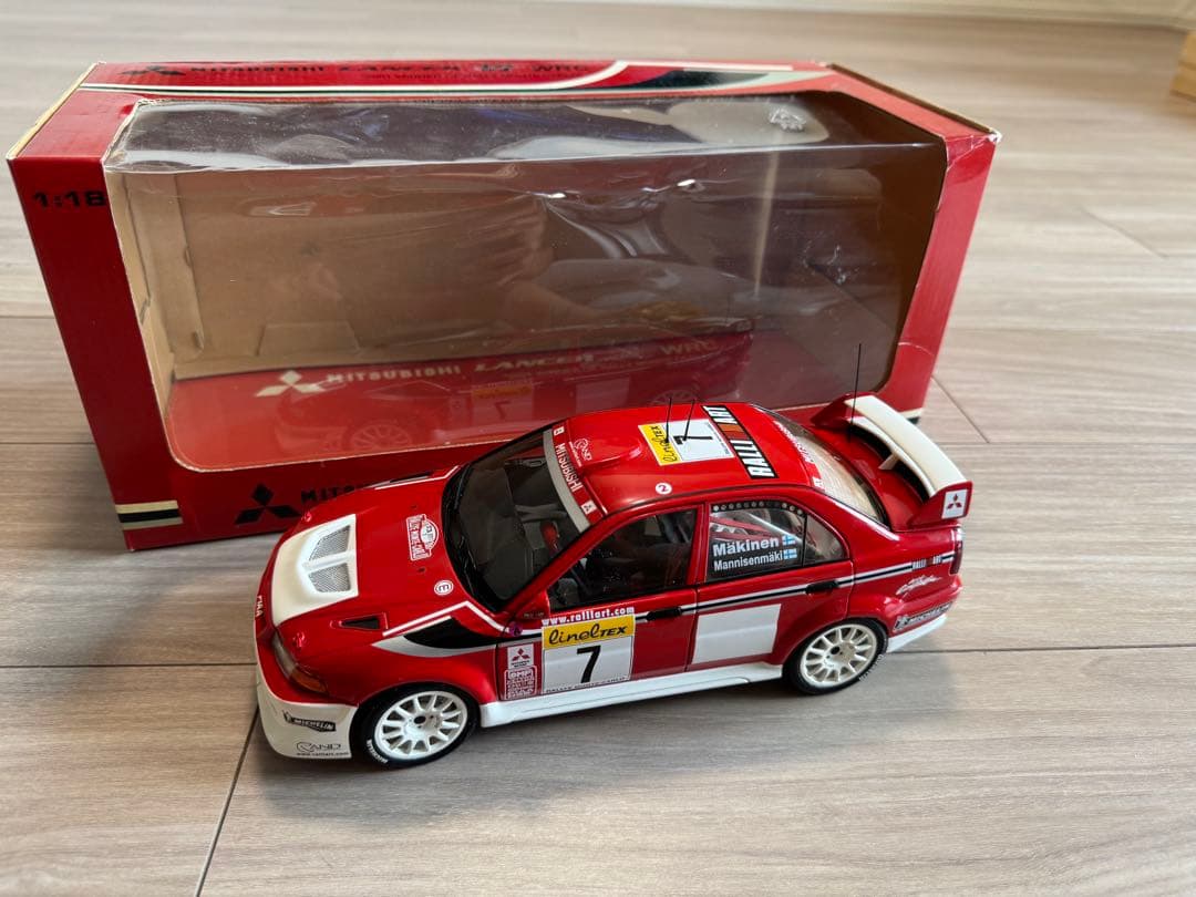希少品　AUTOart 1/18 LANCER EVOLUTION VI