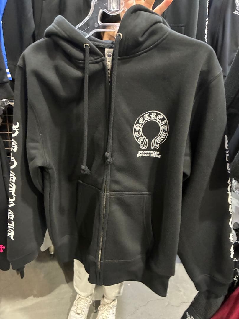 アダムスジャグラーファットランククロムハーツ