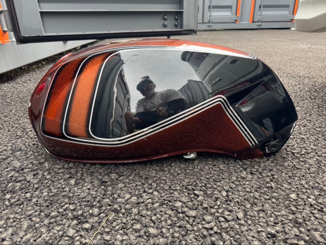 最終値下げ　GSX250E.GSX400Eゴキ用タンク