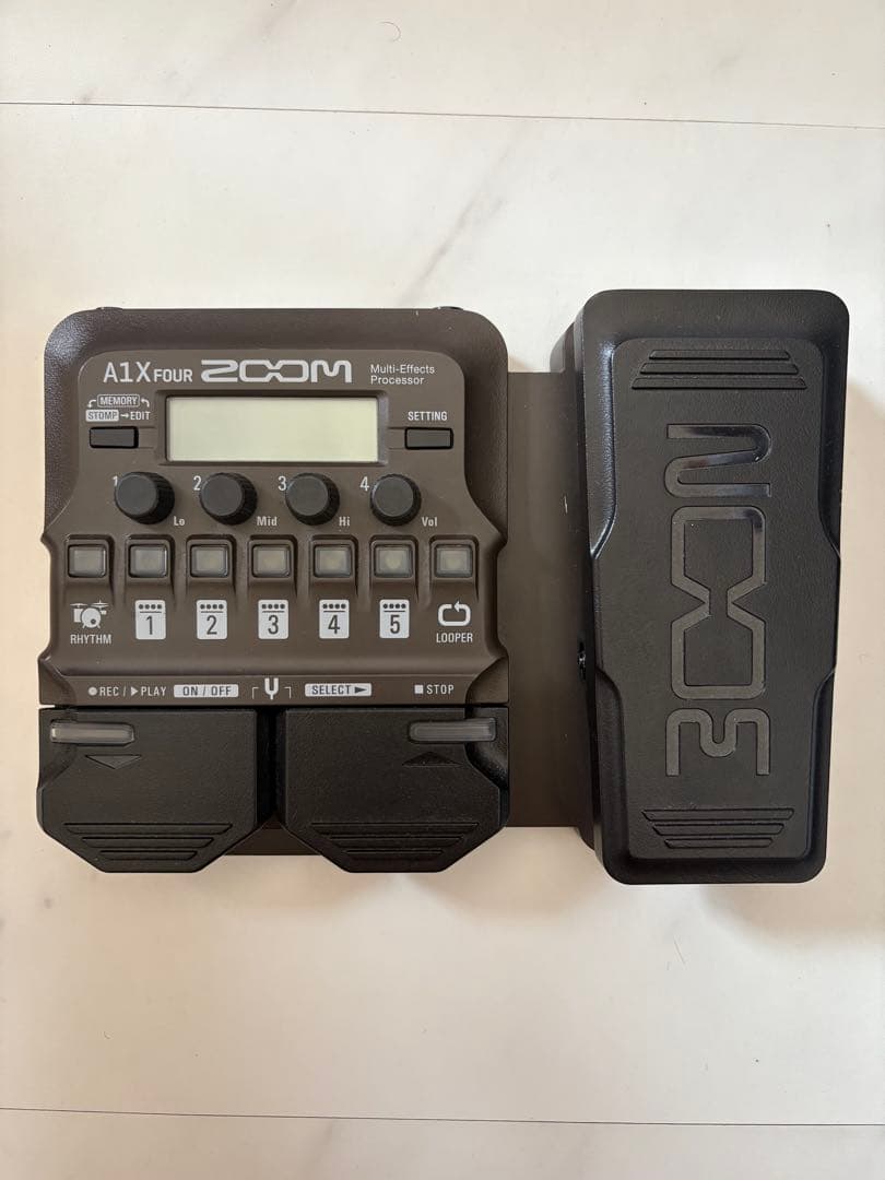 ZOOM A1X FOUR 管楽器マルチエフェクター