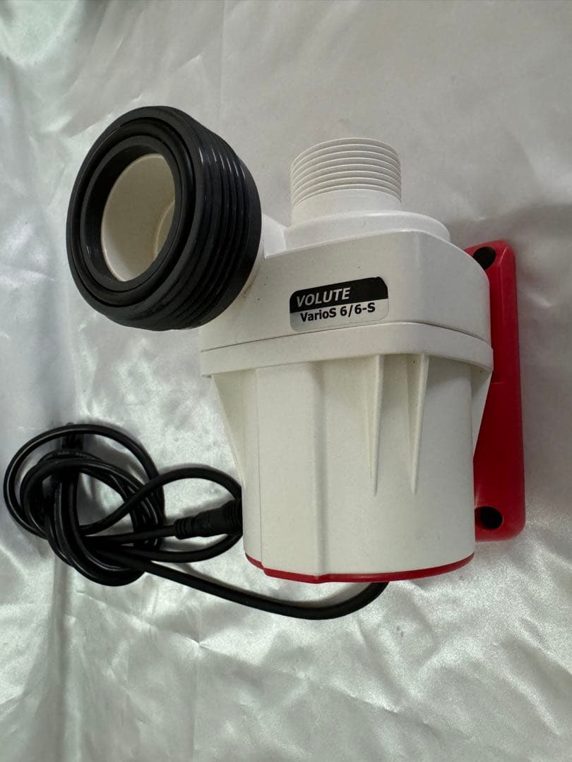 OCTO VarioS 6 循環ポンプ　オクト　reefer170配管付