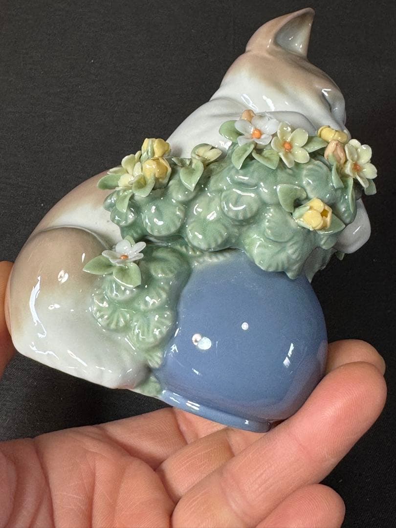 H83送料無料　リヤドロ　フィギュア　お昼寝の場所　猫　ネコ　LLADRO