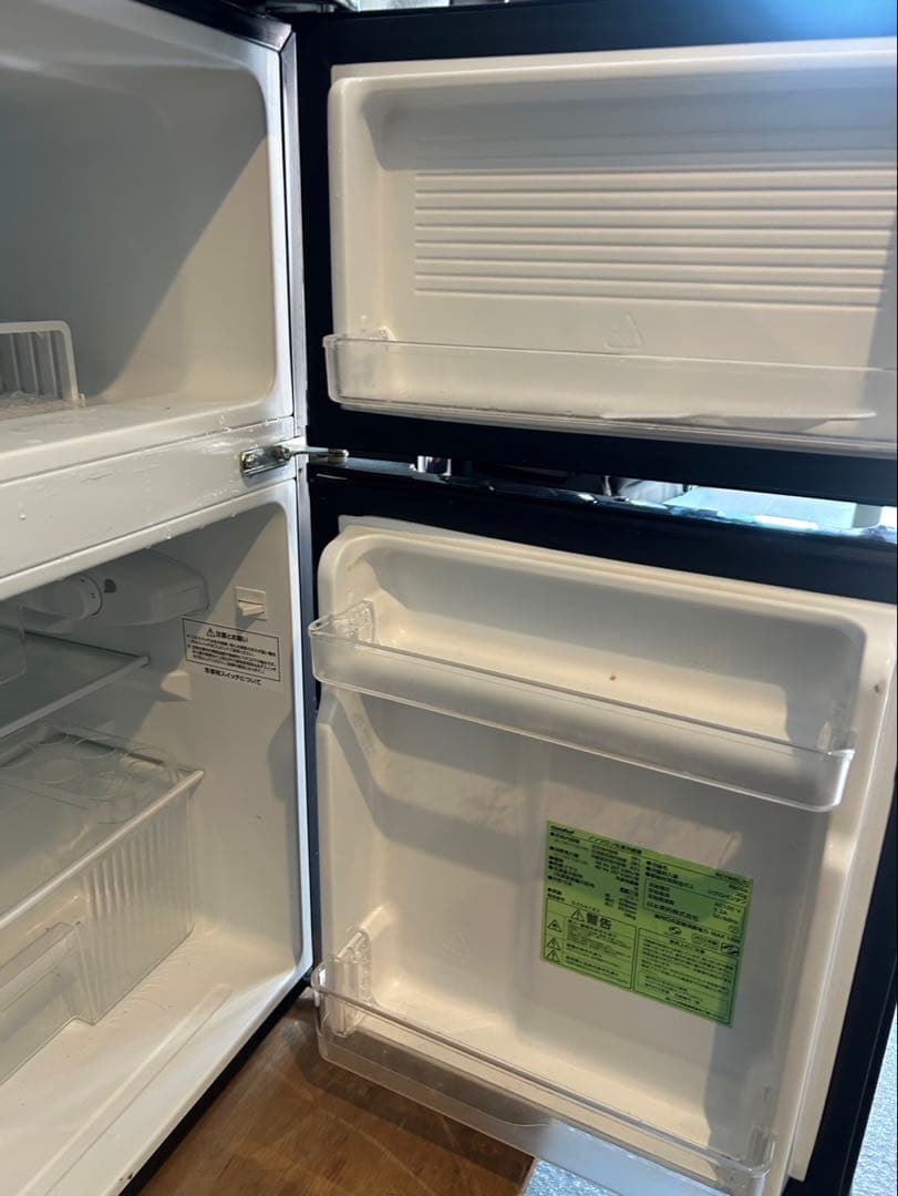 Comfee 90L冷蔵庫 2022年製　小型冷蔵庫