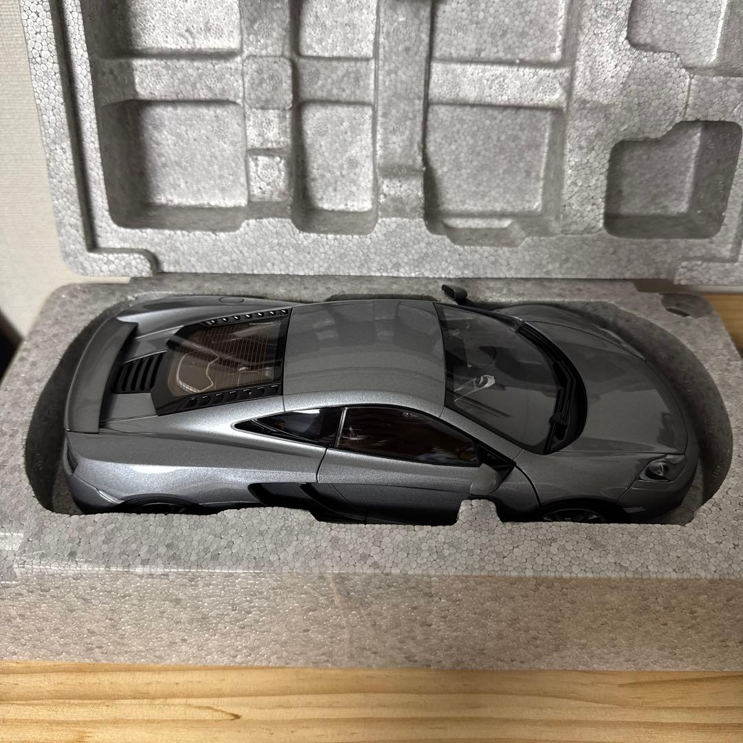 AUTOart 1/18 マクラーレン MP4-12C