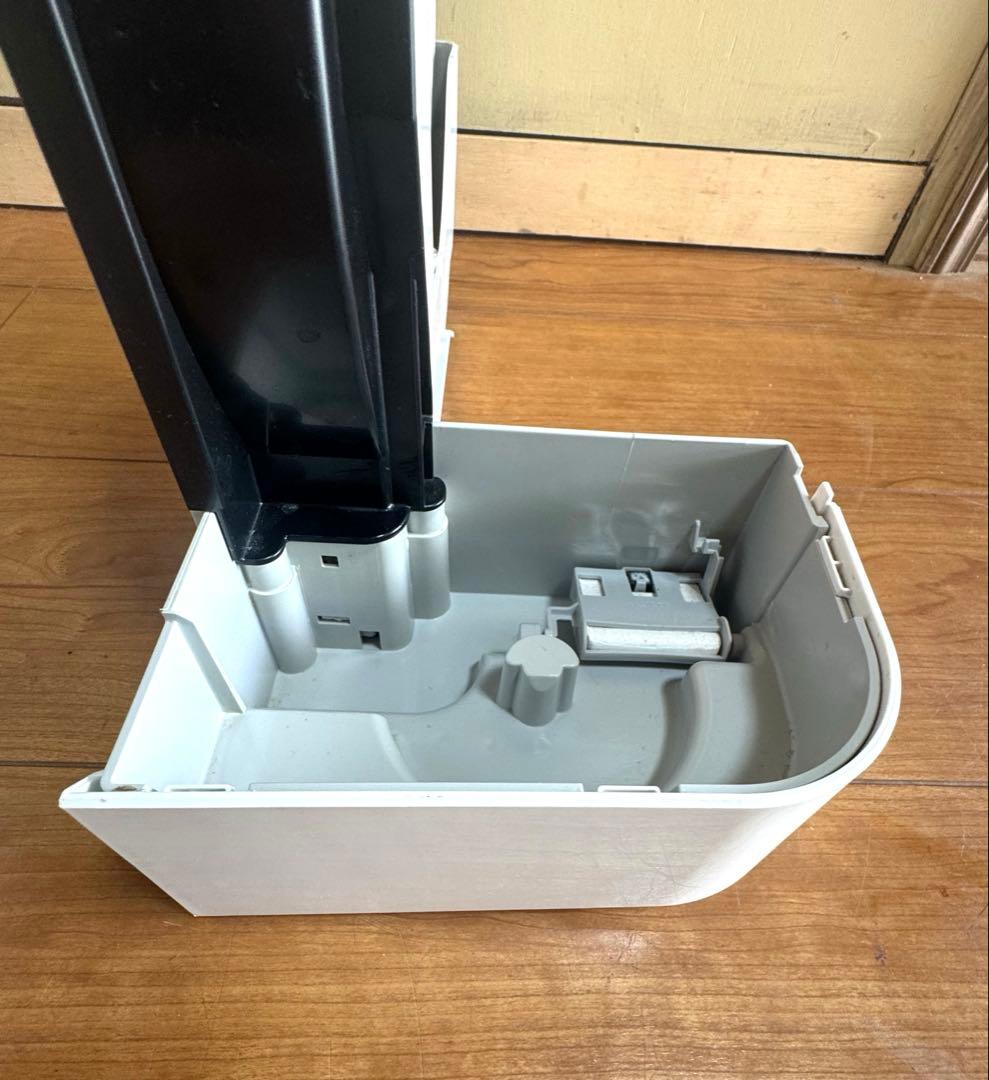 DAIKIN ダイキン　ストリーマ加湿空気清浄機　MCK70VKS-W ホワイト