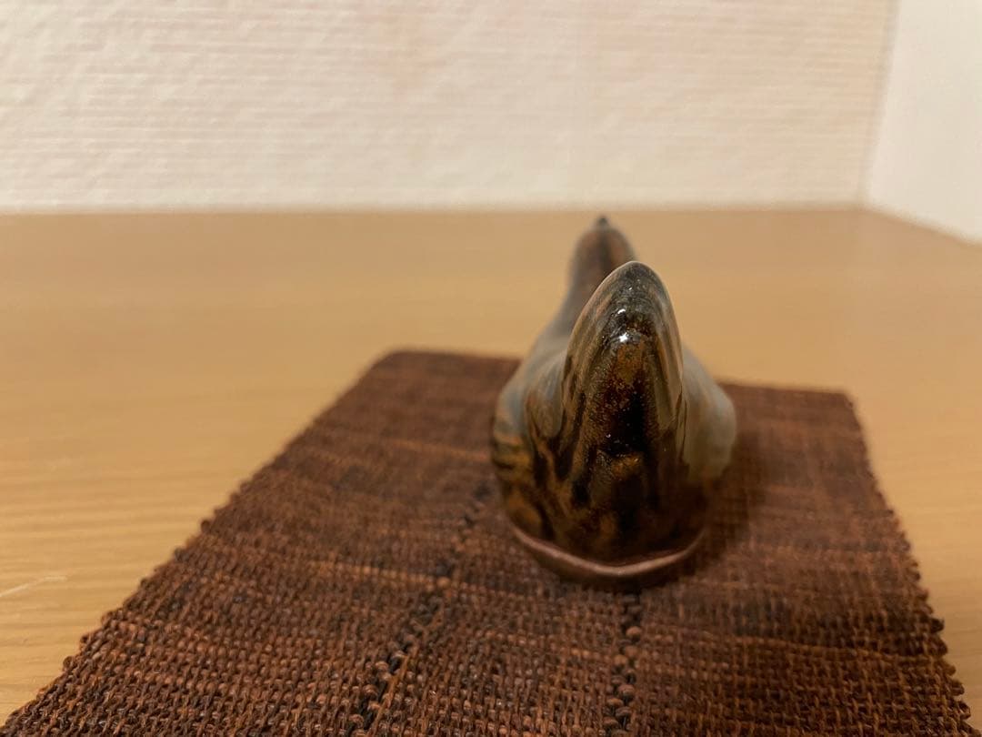 鉄釉　鳥形　香合　１客　銘入り