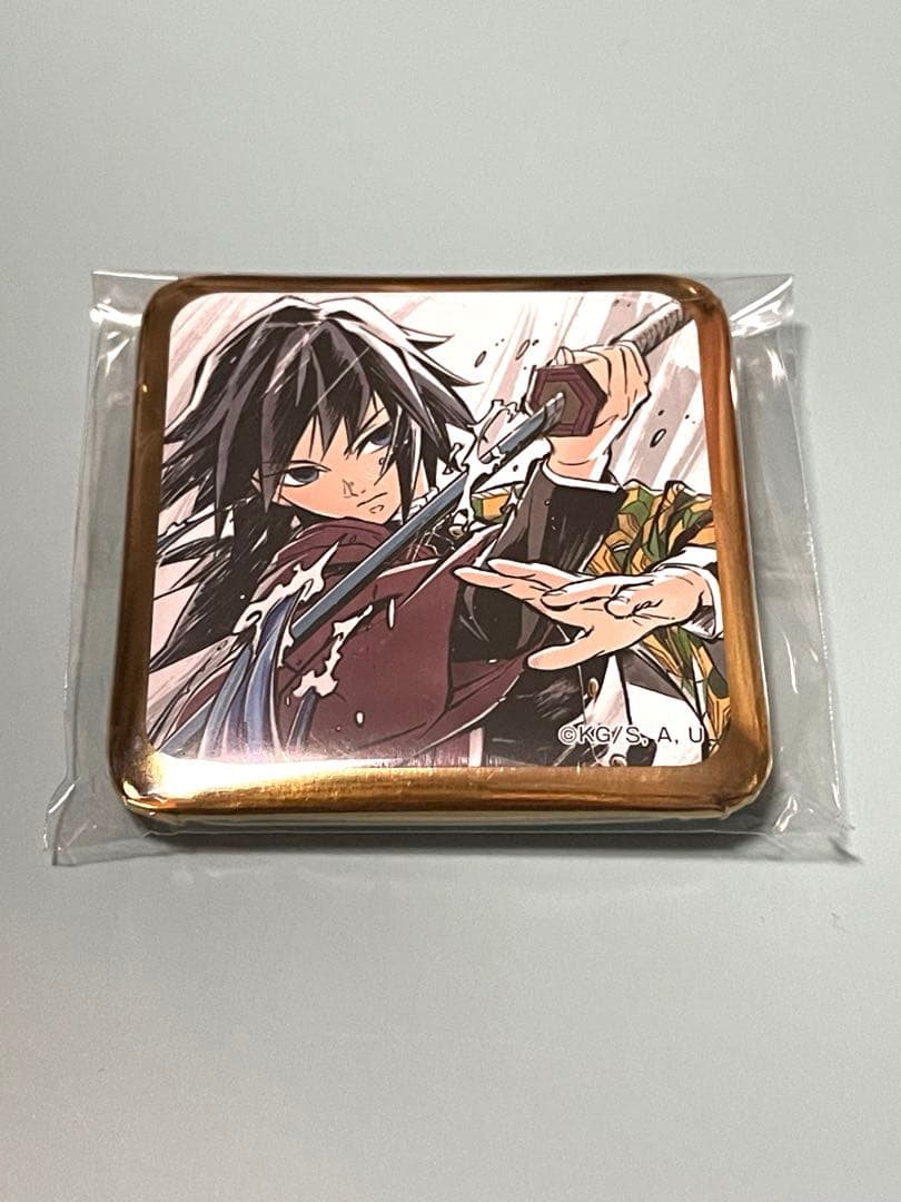 鬼滅の刃　シアターダイニング　お楽しみくじ　スクエア缶バッジ　冨岡義勇