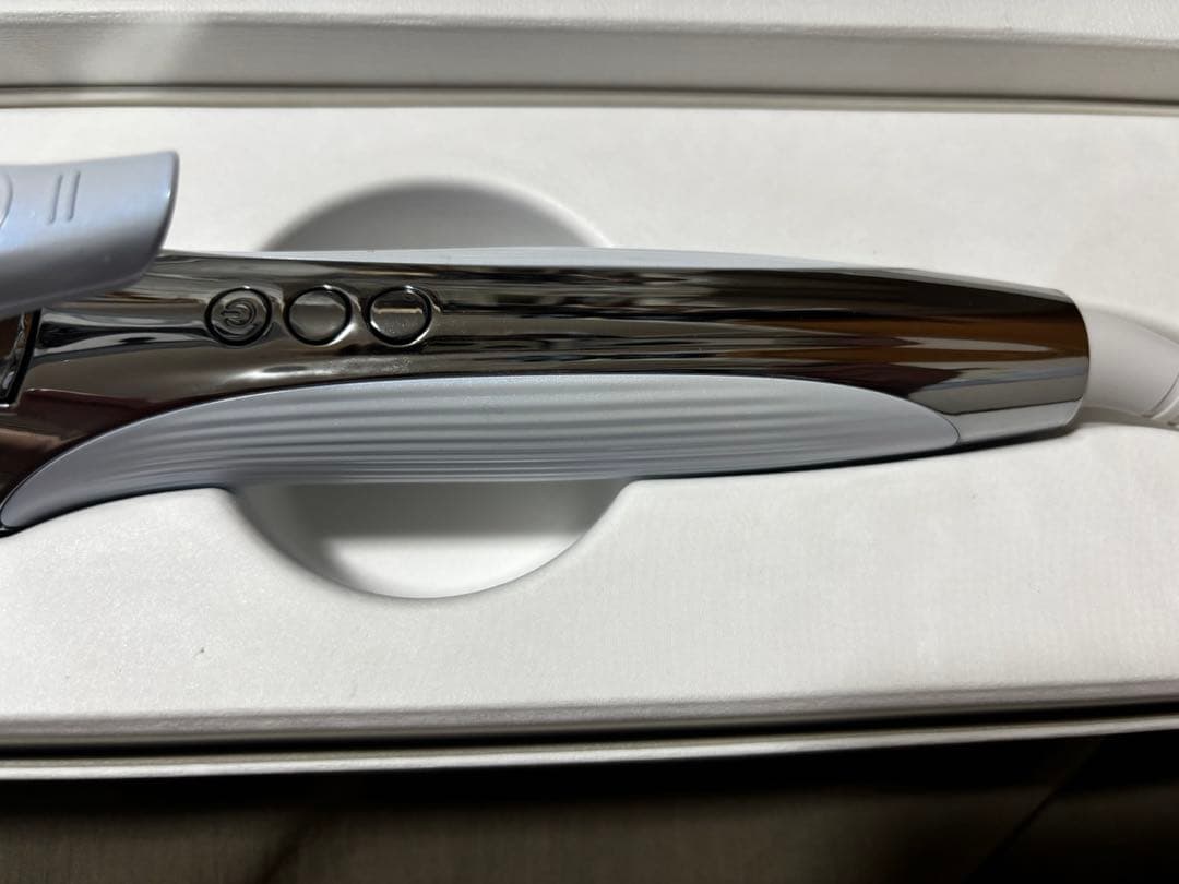 美品 リファ カールアイロン プロ 38 ホワイト