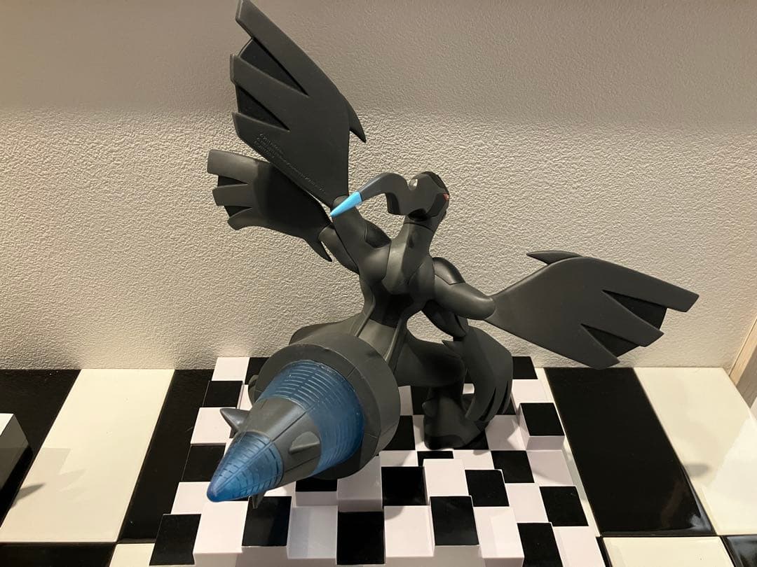 ポケモン ゼクロム レシラム フィギュアセット　わくわくゲットくじ2011