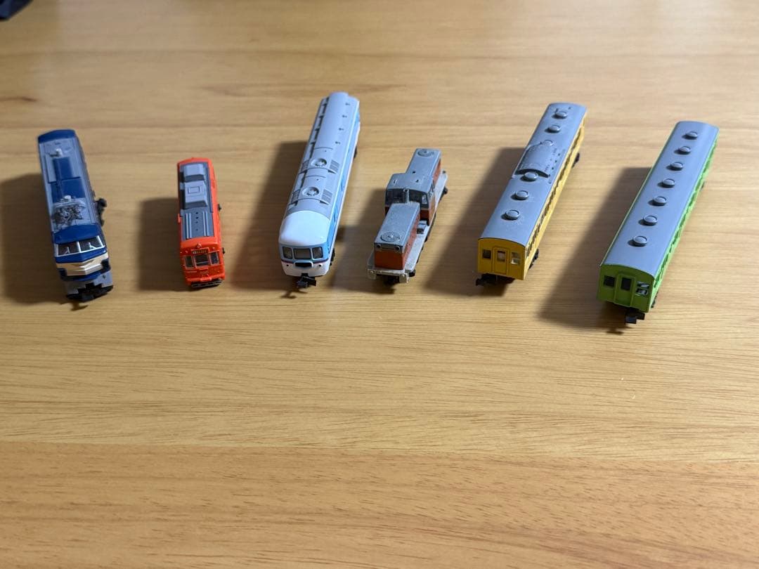 Nゲージ鉄道模型セット 7両