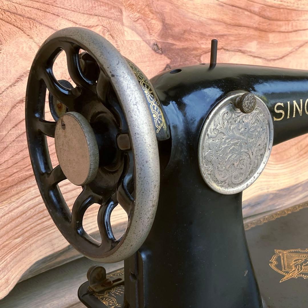 昭和レトロ シンガーミシン(ヴィンテージ)レトロなインテリアとしてお勧めします