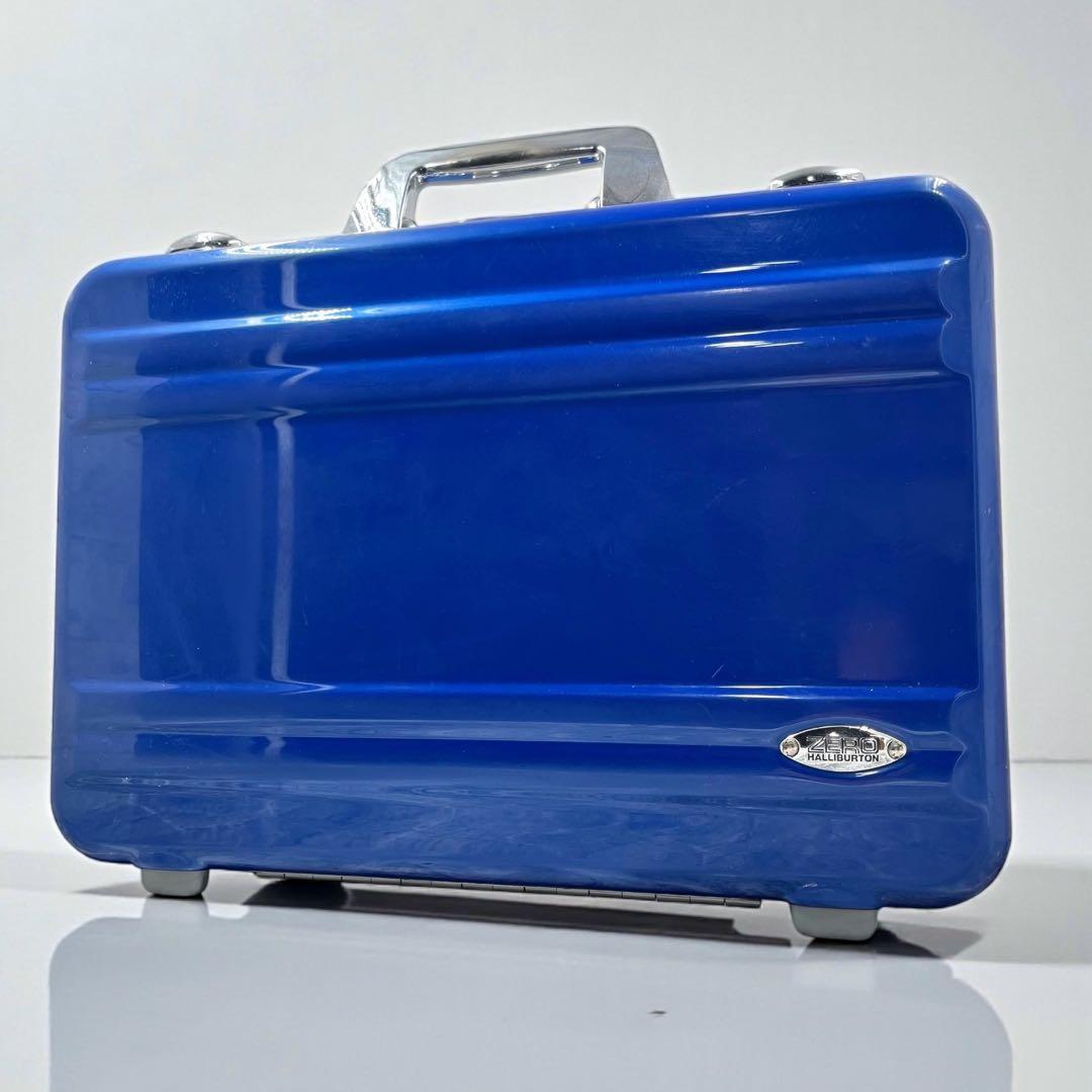 【レアカラー】 ゼロハリバートン アタッシュケース ダイヤルロック ブルー A4