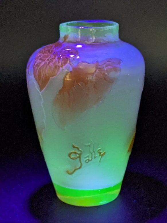 ◆美術館級◆エミール・ガレ/図鑑掲載作品/被せガラス花瓶/ウランガラス/ドーム期
