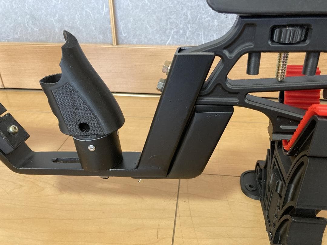 「Clay Hunt VR」用 アジャスタブルストック（フル装備）左仕様