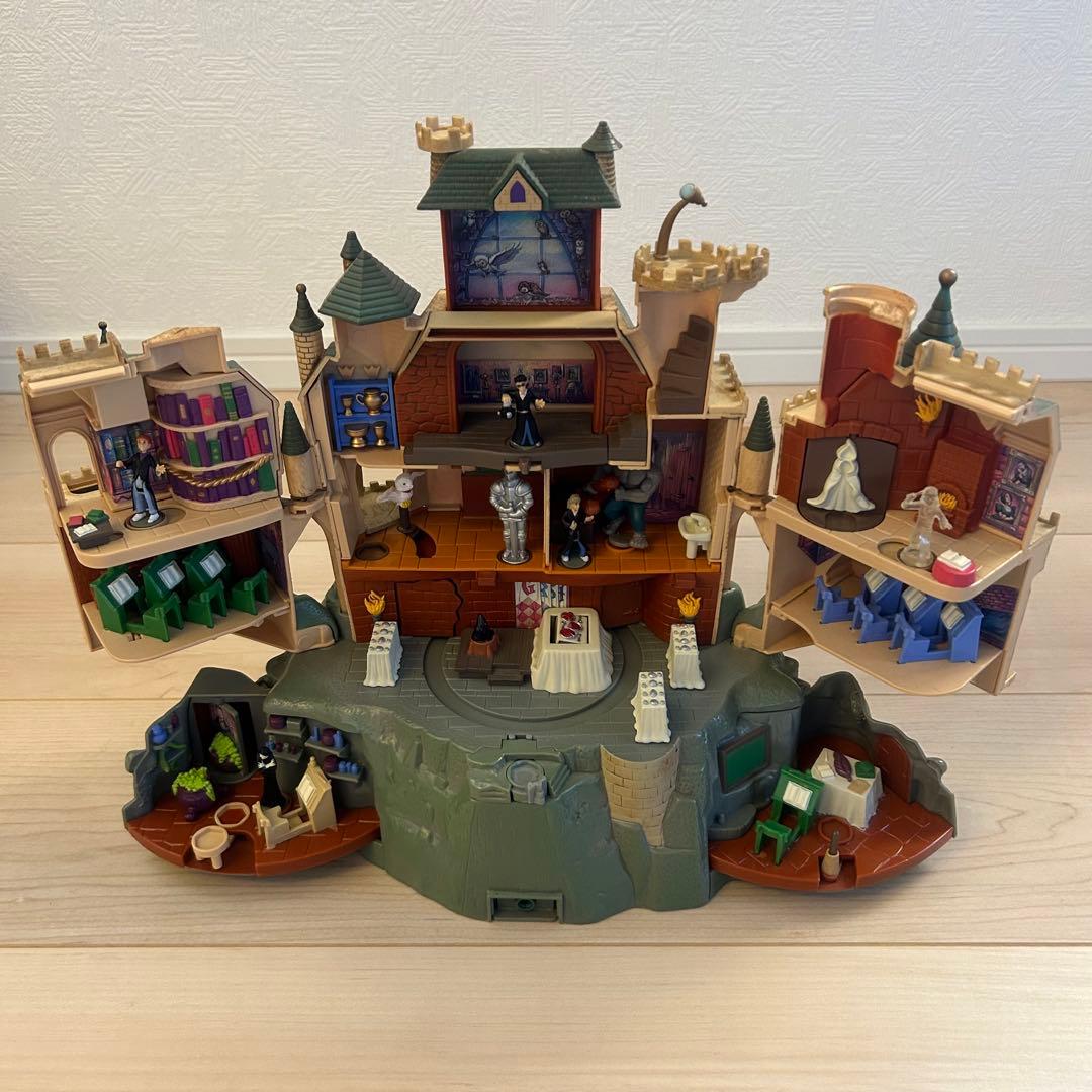 希少　ホグワーツ・スクール デラックスエレクトロニックプレイセット