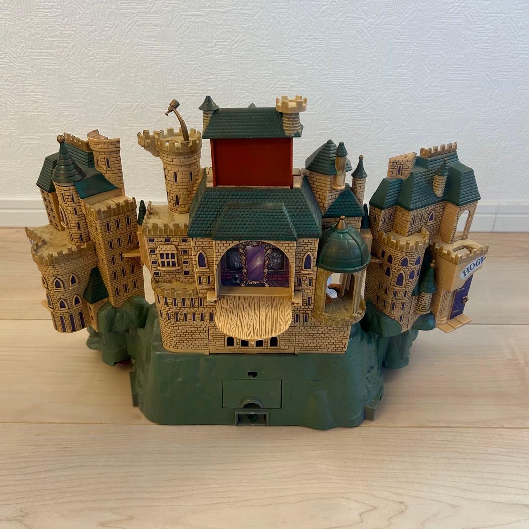 希少　ホグワーツ・スクール デラックスエレクトロニックプレイセット