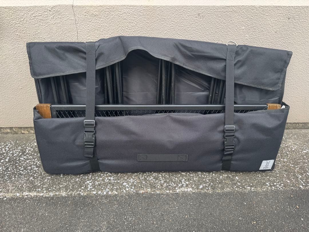 テーブル・チェア・ハンモック Mineyo Motonaga