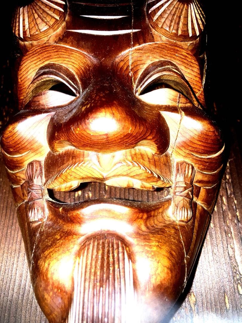 【呪物】怪奇現象を引き起こす能面　木彫り　壁掛け　曰く付き　呪い