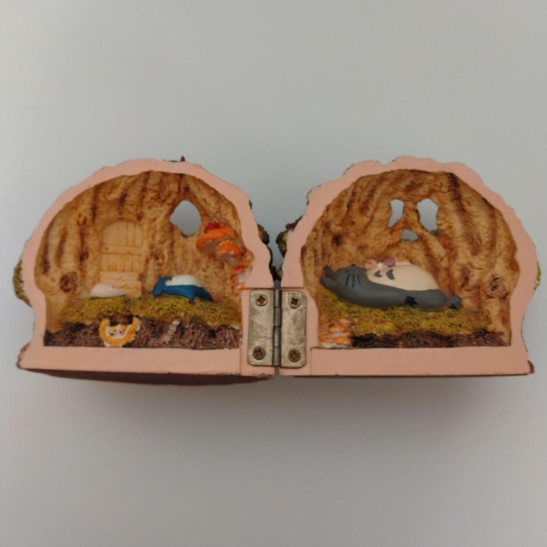 となりのトトロ　メイのお昼寝　見開きジオラマ