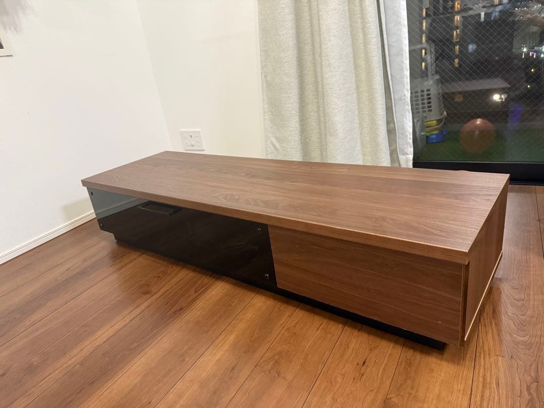 木製テレビ台 シンプルデザイン 収納付き