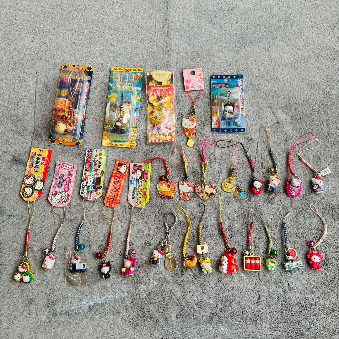 ご当地キティ　根付けストラップ　キーホルダー　マスコット　まとめ売り　26点