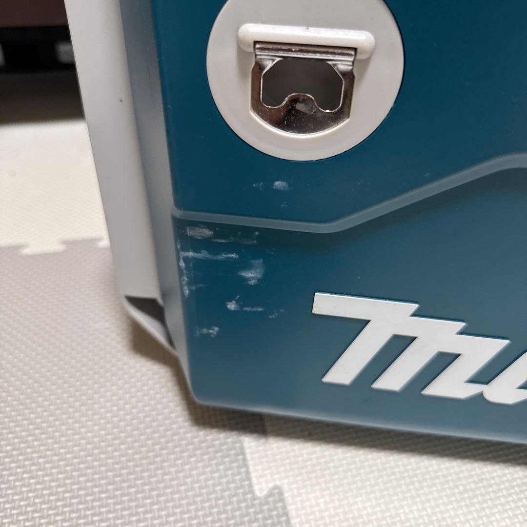 Makita 冷温庫 ACアダプター付属　完動品