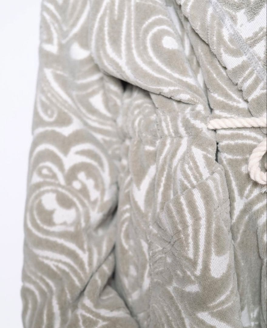 新品未使用　SEEA シーア　タオルガウン　ポンチョ　ライトグレー