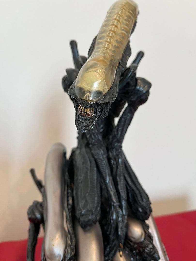 フューチャーモデルズ エイリアンパイル フィギュア 原型:竹谷隆之