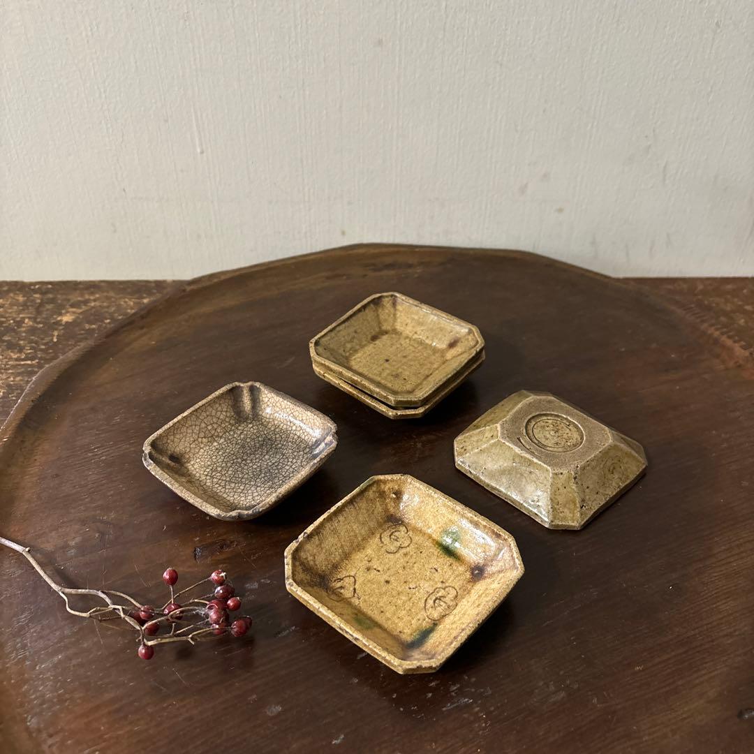 時代黄瀬戸小皿　5点　豆皿　美濃　瀬戸　酒盃　骨董　アンティーク　古道具　李朝