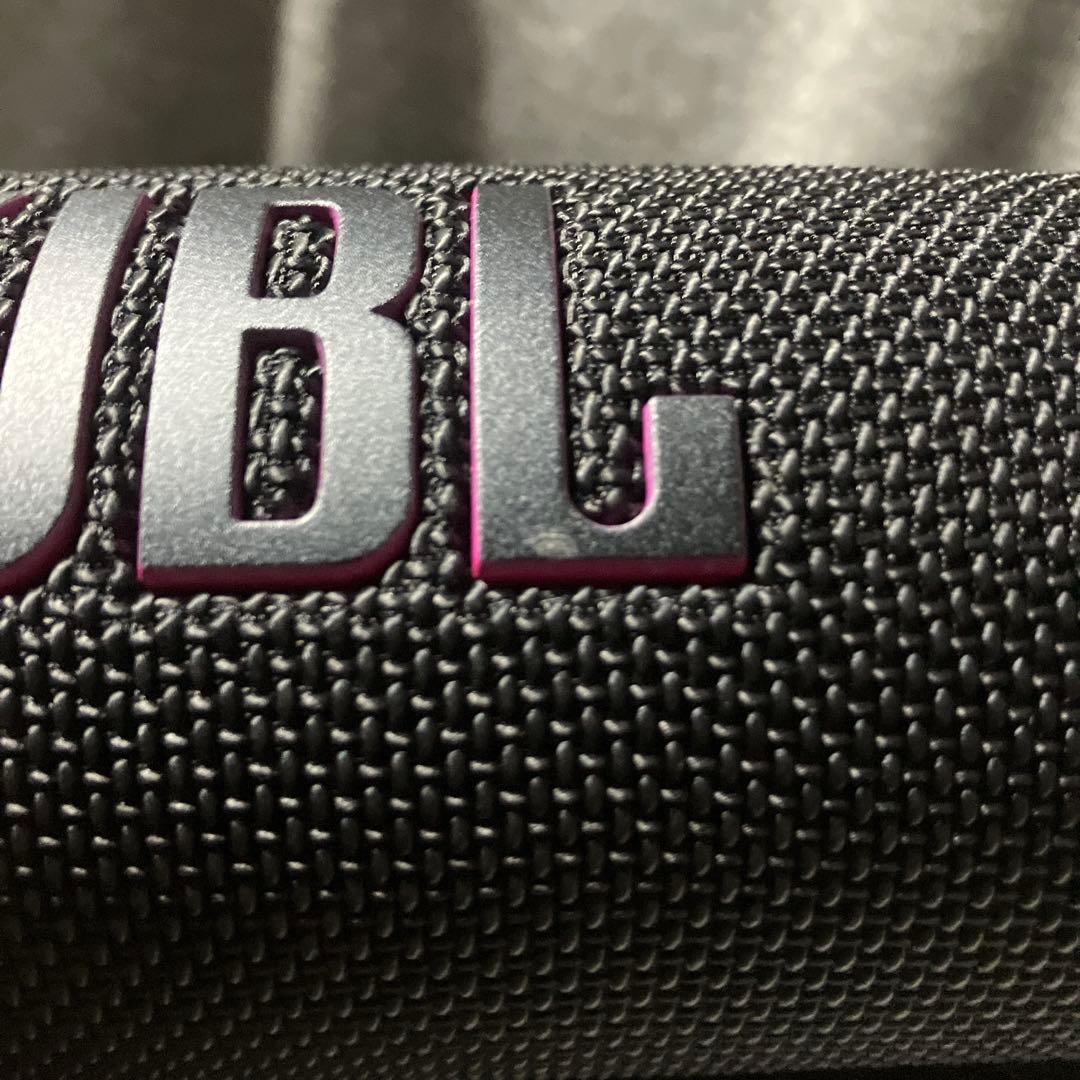 JBL FLIP 7 ワイヤレススピーカー