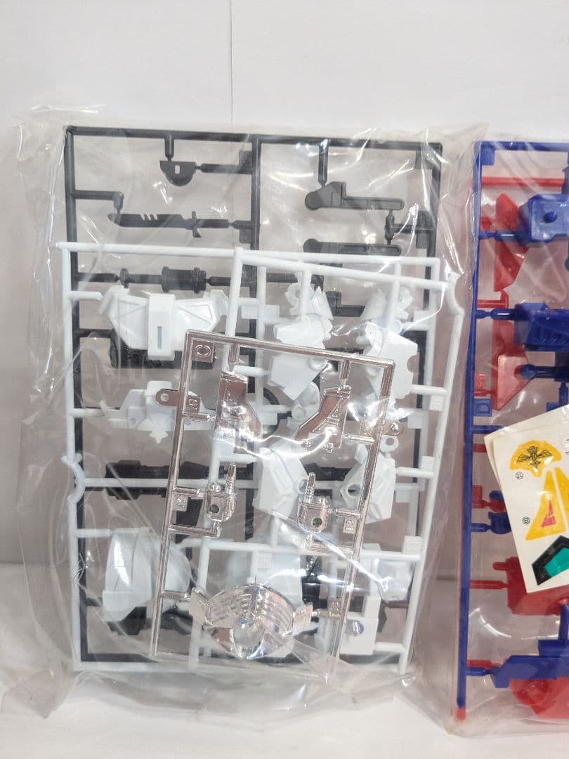 【未開封】元祖SD ガンダム　96　ファイヤーフォース隊長　ガンプラ　プラモ