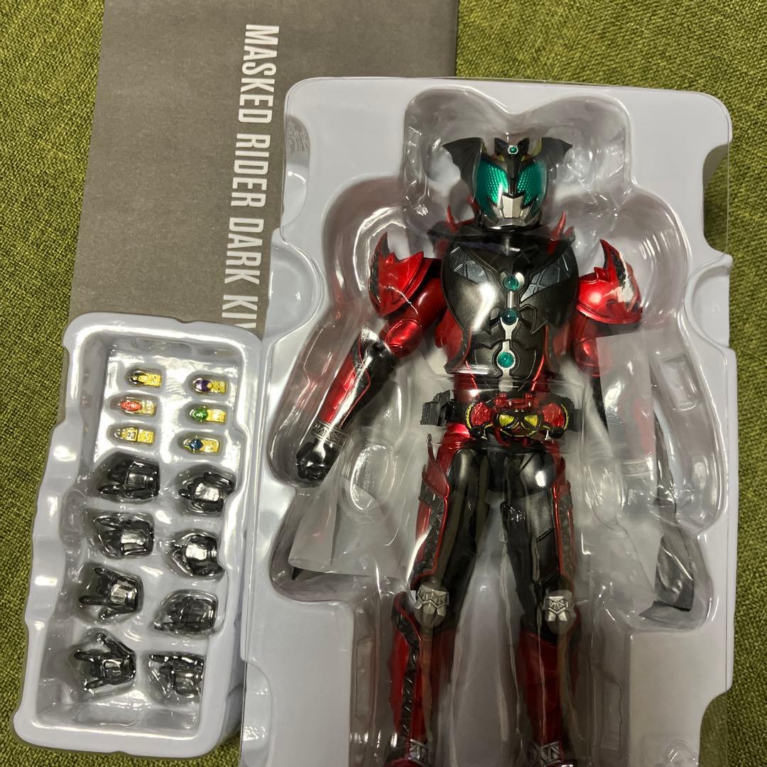 仮面ライダー ダークキバ 真骨彫