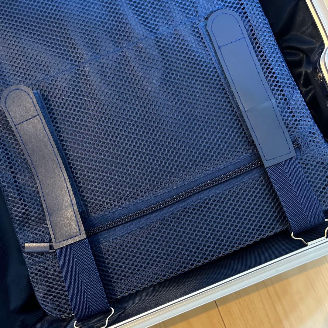 LDUVIN エッセンシャルモダン Cabin Plus シルバーキャリーケース