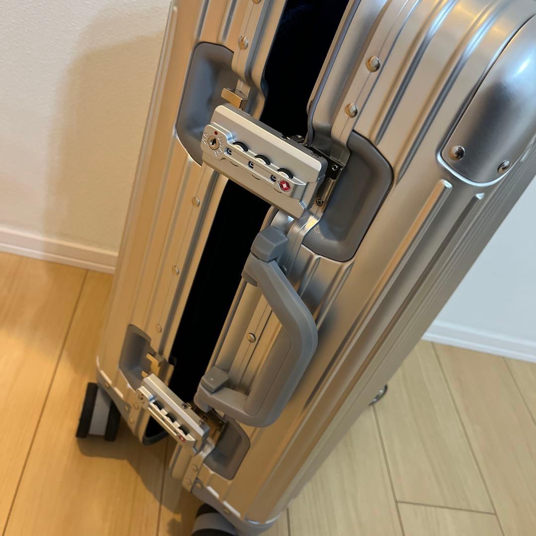 LDUVIN エッセンシャルモダン Cabin Plus シルバーキャリーケース