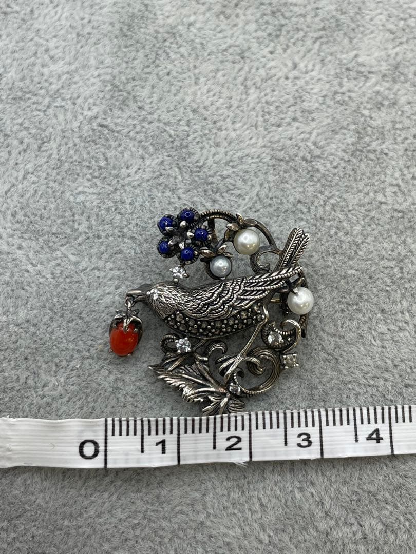 ウィリアム・モリス いちご泥棒 ブローチ　ペンダントヘッド　碌山　チャーム