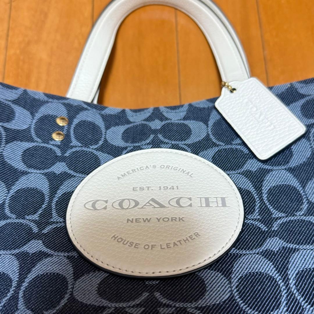 COACH ショルダー&ハンドバッグ