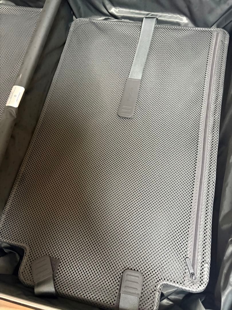 リモワ　クラシック　チェックイン L 84L スーツケース 現行モデル