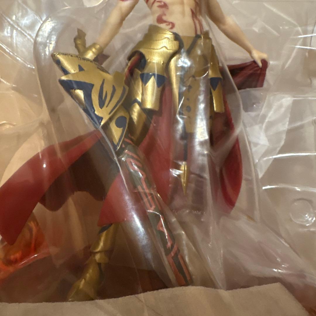 FGO ギルガメッシュ　1/8スケールフィギュア
