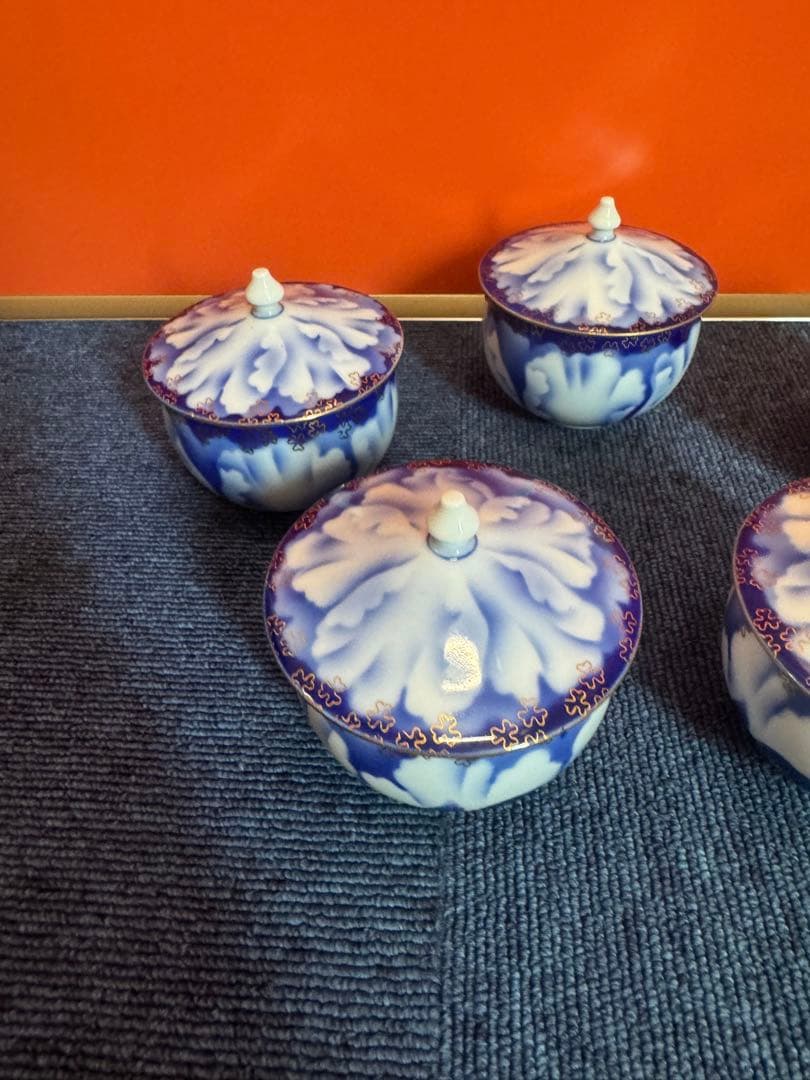 2032 深川製磁　牡丹金ミル　湯呑蓋付　5客　金彩　未使用