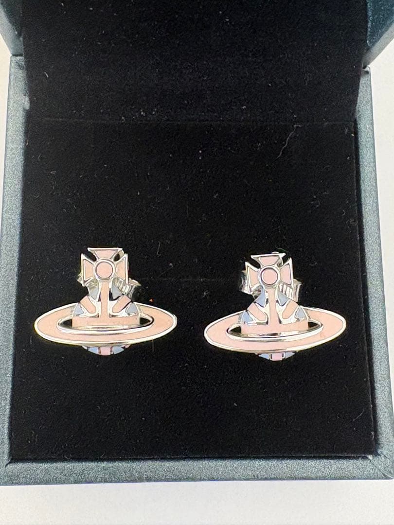 Vivienne Westwood ヴィヴィアンウエストウッド ピアス 2点