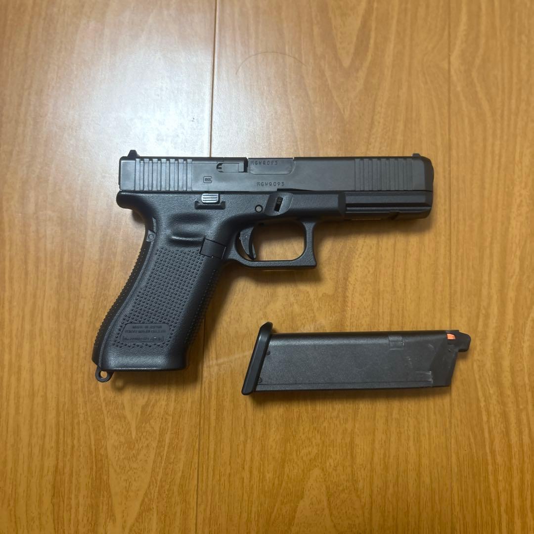 東京マルイ　GLOCK17 Gen5 中古品